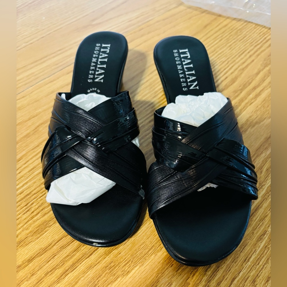 Italian Shoemakers Black Wedge Sandals